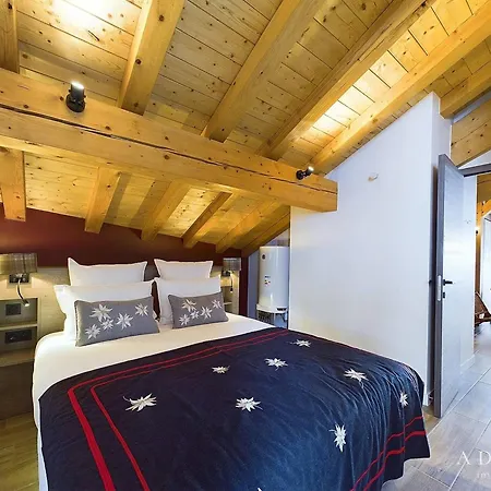 De Luxe 8 Pers. Avec Cheminee, Parking, Proche Pistes Et Commerces Apartment